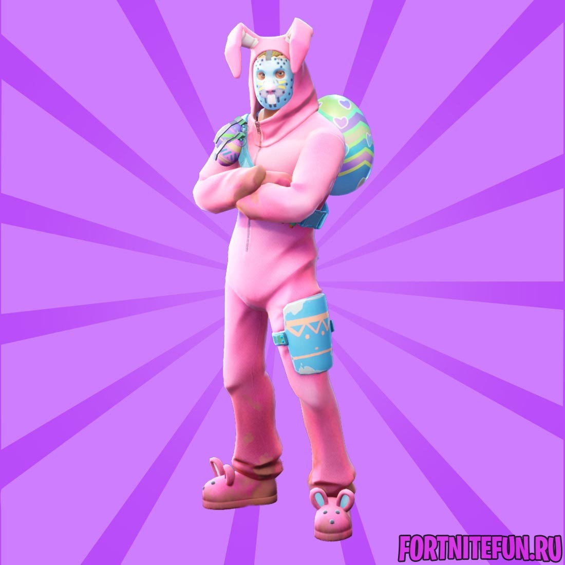Rabbit Raider носит розовый тематический костюм кролика, на его капюшоне кр...