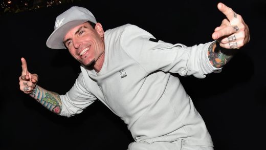 vanilla ice 1 520x293 - Фортнайт лишился громкой коллаборации: почему Ice Ice Baby так и не зазвучит в игре